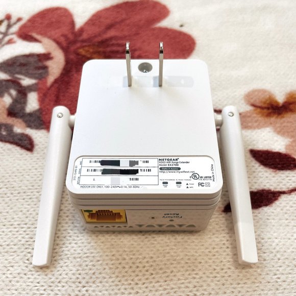 [Bundle]NETGEAR WiFi Cable Modem Router + Extender - Picture 6 of 8